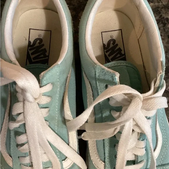 Vans AQUA BLUE and White Sneakers. OFF THE WALL OLD SKOOL - Picture 4 of 8